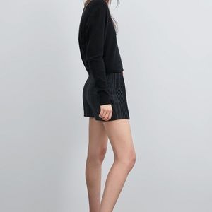 ZARA Shorts - ZARA PLEATED SKORT NWT BLUE / GREEN - 7385/190 ZARA Shorts - ZARA PLEATED SKORT NWT BLUE / GREEN - 7385/190
